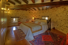 La chambre à l’étage du pigeonnier