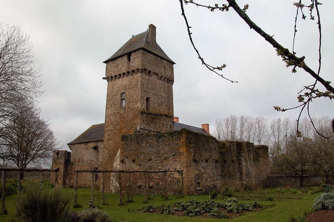 Château de la Grande Courbe - Restauration du vieux logis