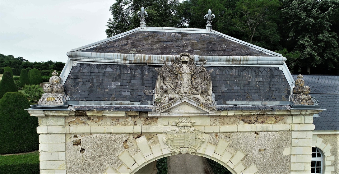 Château de la Rongère - Le porche