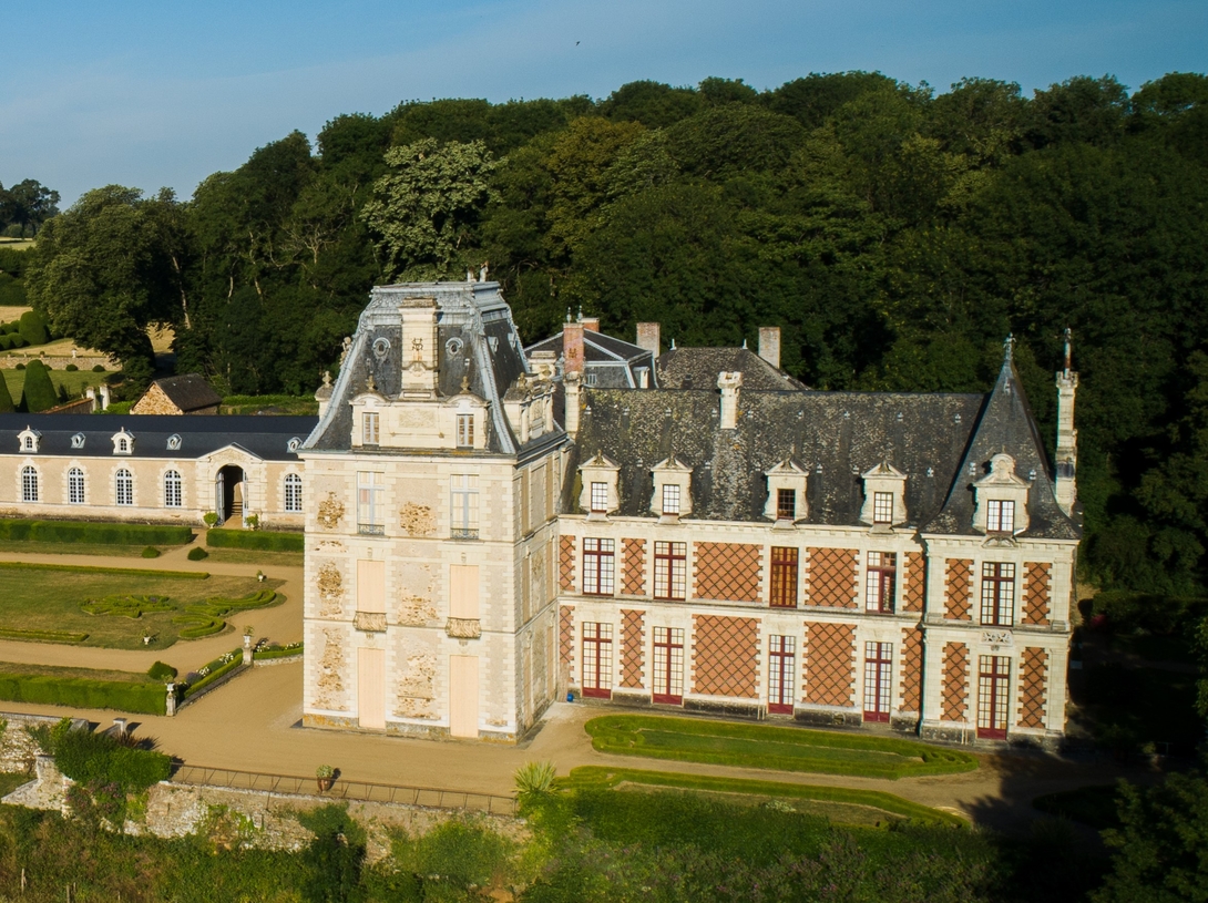 Château de la Rongère - La façade du château